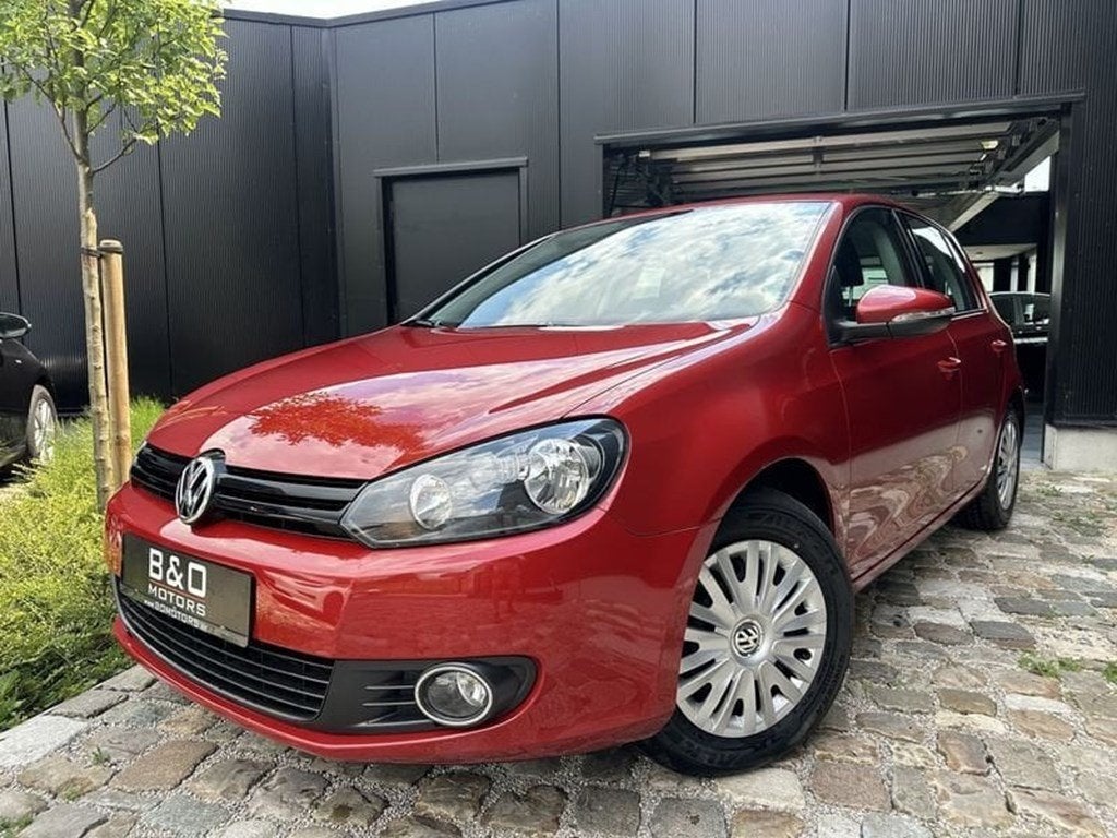 Volkswagen Golf TSi 105 pk 6 Vitesse ,87.001 km,1 eig,Zeer, Autos, Volkswagen, Rouge, Achat, 105 ch, Entreprise