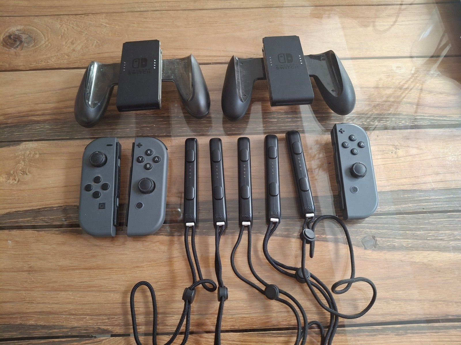 Nintendo Switch Joy Con + 2 controllers + handgreepband, Consoles de jeu & Jeux vidéo, Enlèvement ou Envoi, Switch