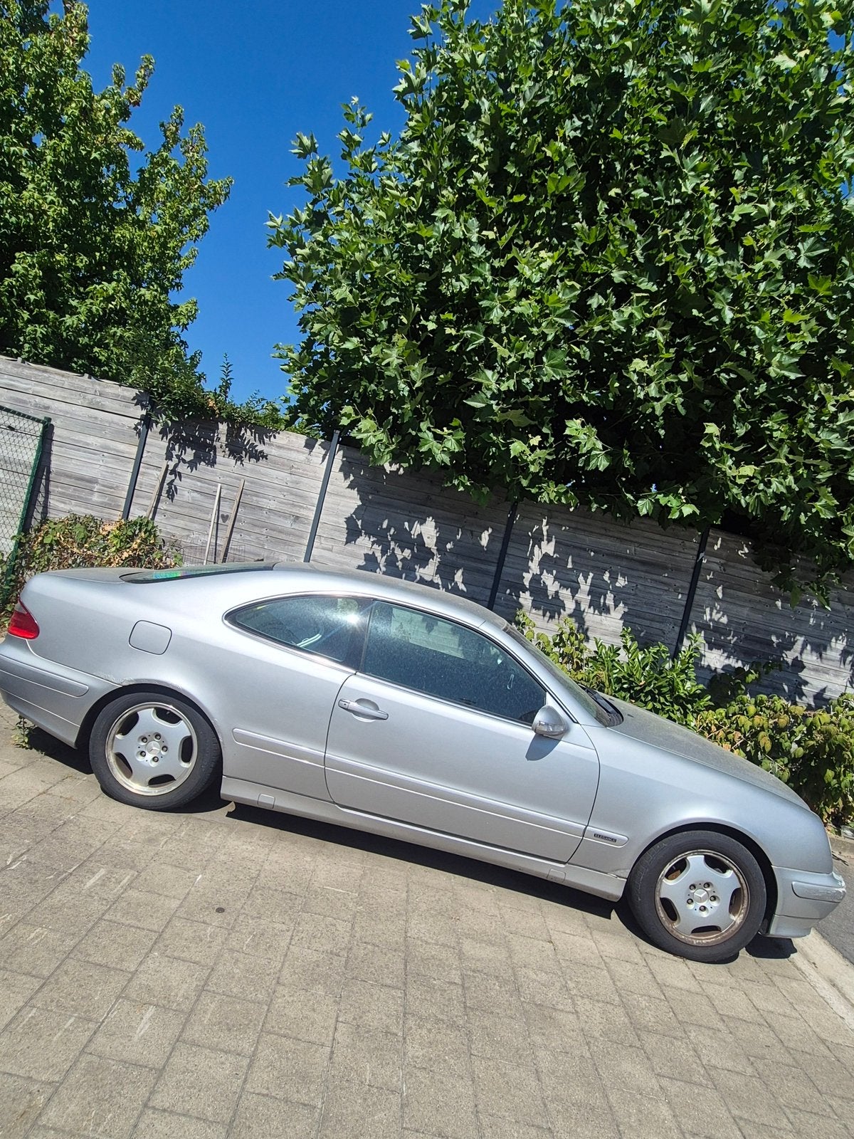 Mercedes Benz CLK-Klasse Kompressor, Automaat. Start en Rijd, Automaat, Achterwielaandrijving, Leder, Grijs