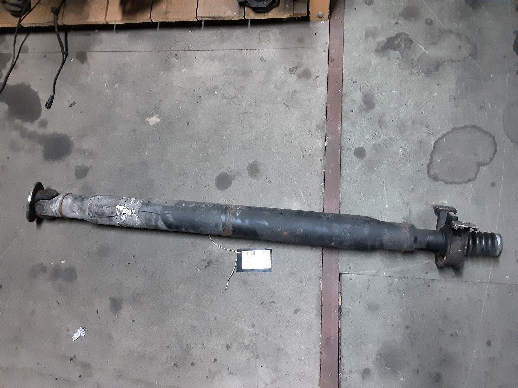 ARBRE DE TRANSMISSION ( PROPULSION ) Volkswagen LT II, Volkswagen, Mevr. I. Hauben, Utilisé, Rue de l'Espoir 34 34
4030  GRIVEGNÉE, BE