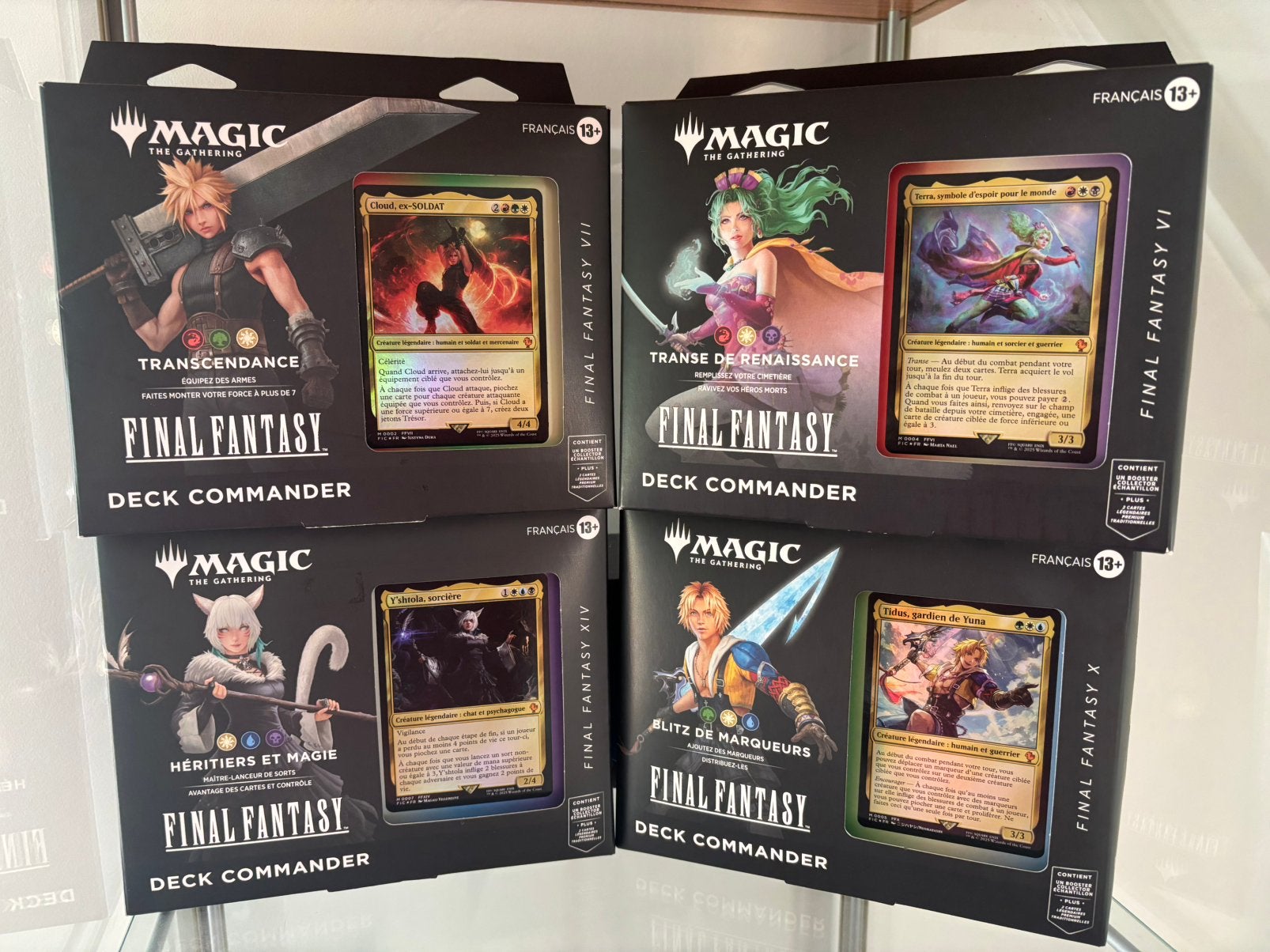Lot des 4 decks commander final fantasy en fr encore fermé, Ophalen, Zo goed als nieuw