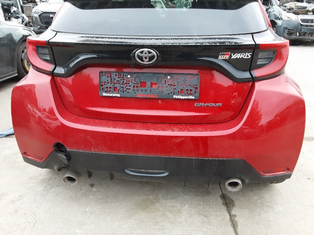 BUMPER ACHTER Toyota Yaris IV (P21 / PA1 / PH1) (01-2020/-), Gebruikt, Achter, Toyota, Bumper