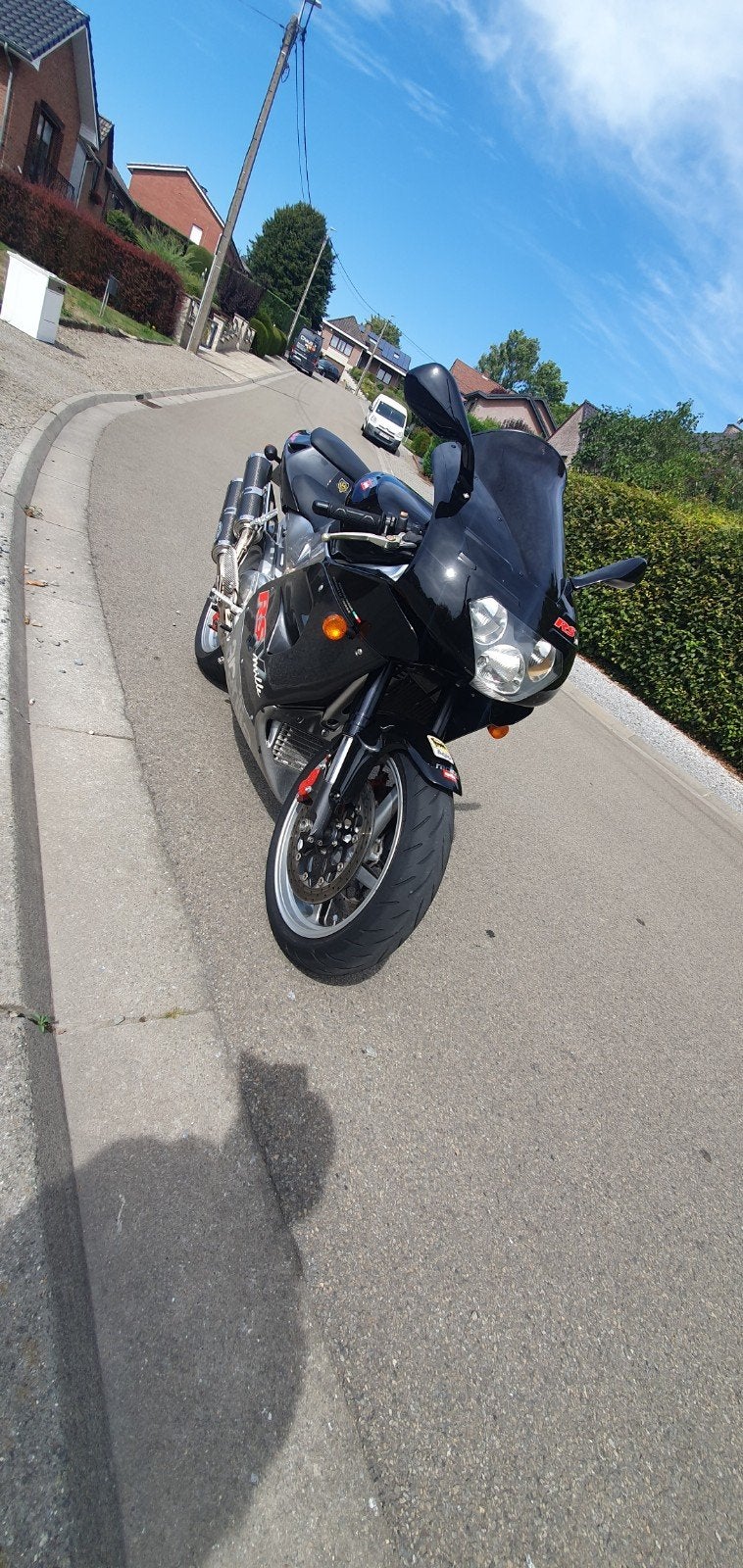 Aprilia Rsv 1000, Motos, Motos | Aprilia, Particulier