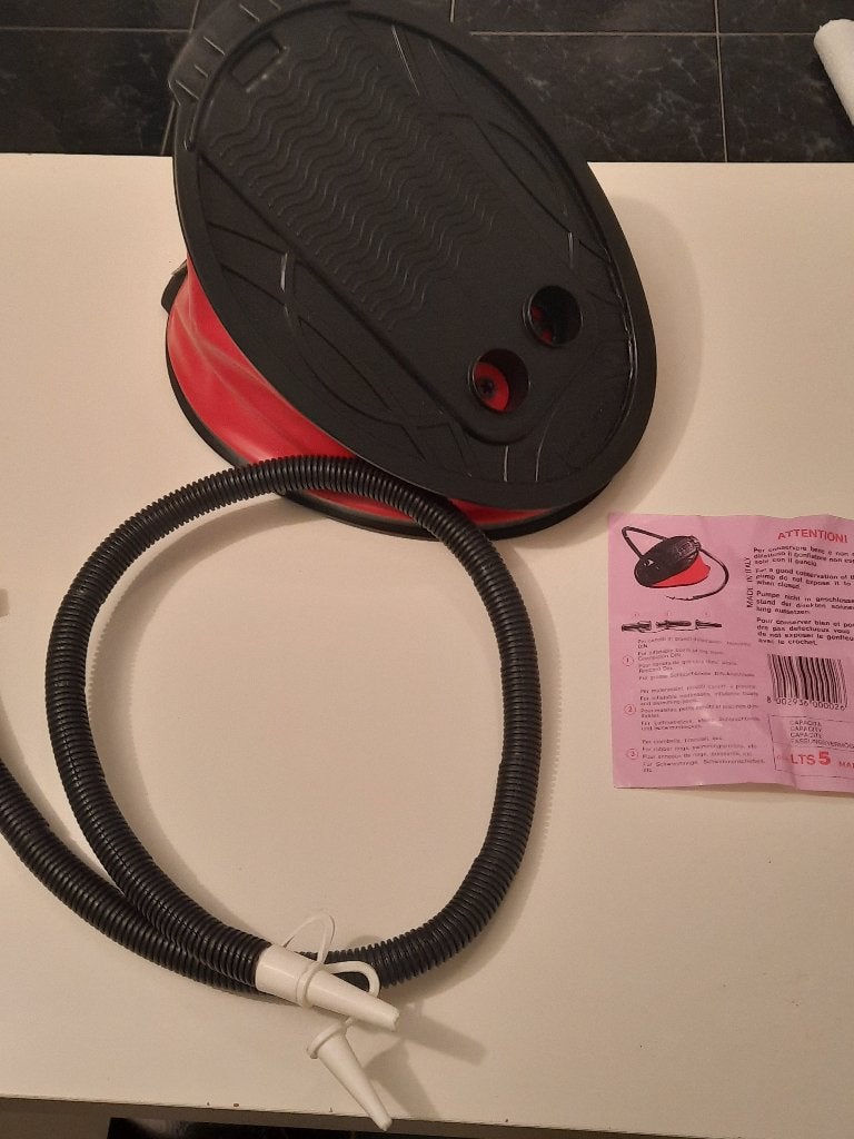 Opblaaspomp voor luchtmatras, zwembad of zwembandjes / nieuw, Ophalen, Nieuw, Zwembadpomp