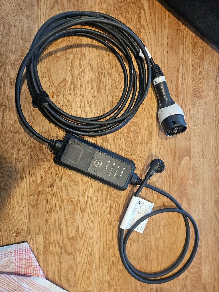 Câble de recharge véhicule électrique, Enlèvement ou Envoi, Utilisé, Borne de recharge et Câble de charge