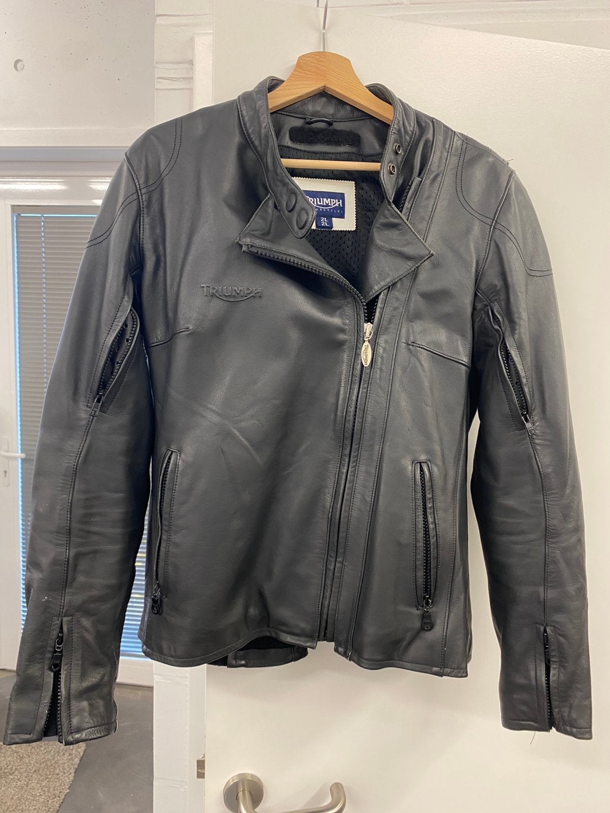 Veste de moto en cuir Thriumph pour femme, Motos, Enlèvement ou Envoi, Neuf, sans ticket, Femmes