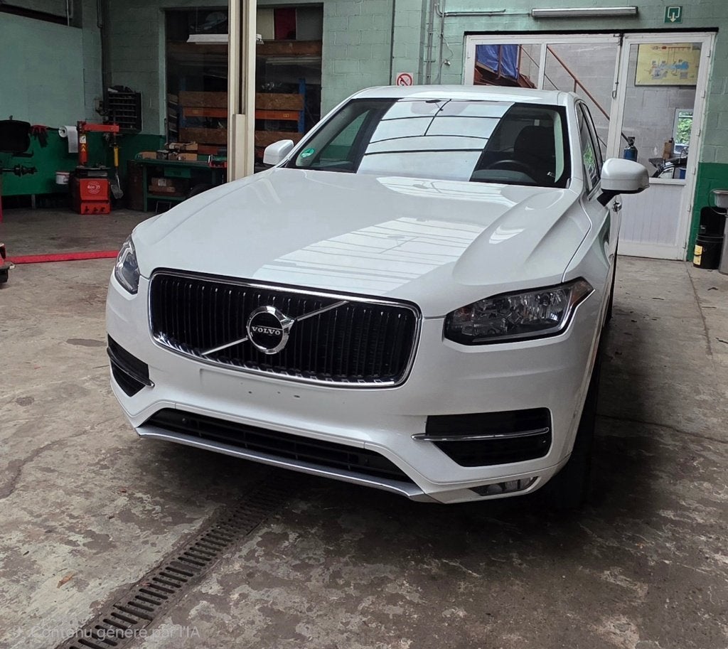 Volvo xc90 7 places 155 000 km D4, Autos, Euro 6, 7 places, Carnet d'entretien, Noir