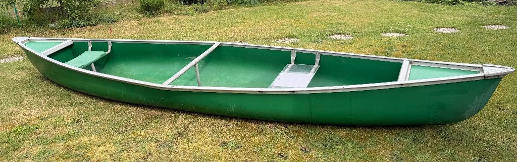 Canadese kano inclusief 2 peddels en opvouwbaar karretje, Sports nautiques & Bateaux, Canoës, Enlèvement, Utilisé, Trois personnes ou plus