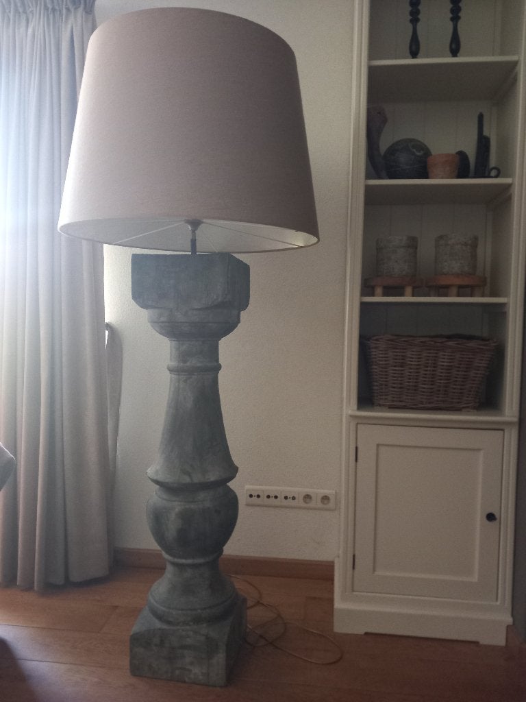 grote balusterlamp vloerlamp met kap 1.80m, Ophalen, Unieke vloerlamp robuuste Hoffz Aura landelijke industrieel, Hout, Zo goed als nieuw