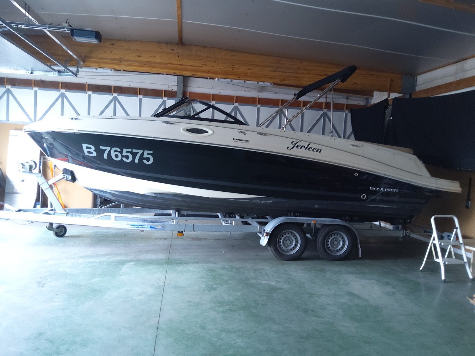 bayliner vr6, Sports nautiques & Bateaux, Speedboat, Enlèvement, Bayliner, Composites, Essence