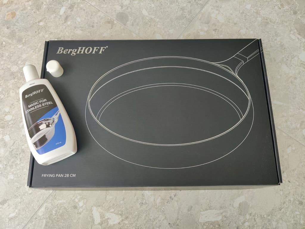Berghoff belly frying pan 28cm, Huis en Inrichting, Keuken | Potten en Pannen, Ophalen