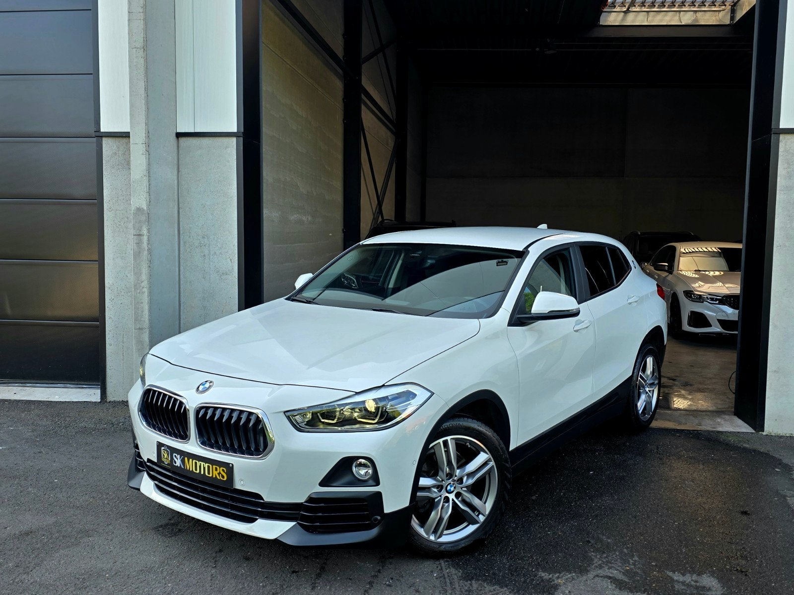 X2 s18iA 18" Camera LaneA NIEUWSTAAT BMW Onderhouden Garant, 4 cilinders, SUV of Terreinwagen, 103 kW, Voorwielaandrijving