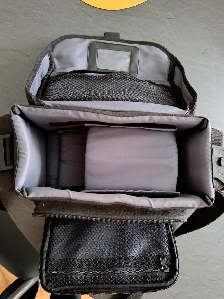 Sac pour appareil photo /camara, TV, Hi-fi & Vidéo, Photo | Sacs pour appareil, Enlèvement ou Envoi, Comme neuf, Sac à bandoulière