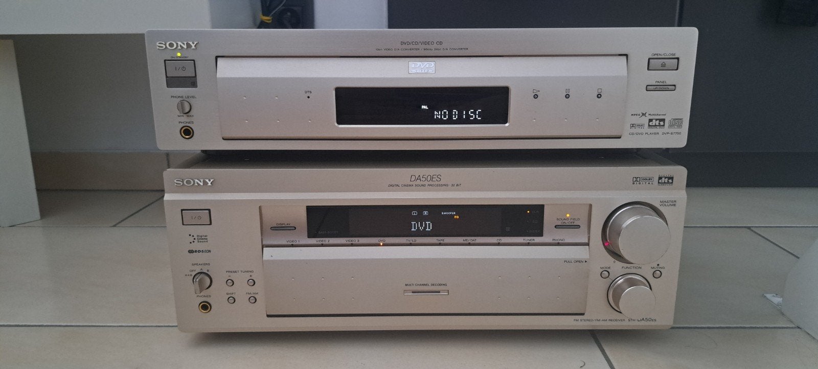 Sony ES, TV, Hi-fi & Vidéo, Tuners, Enlèvement