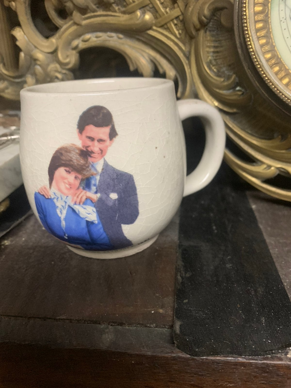 Une tasse de 1981 Charles et Diana…, Maison & Meubles, Enlèvement, Comme neuf