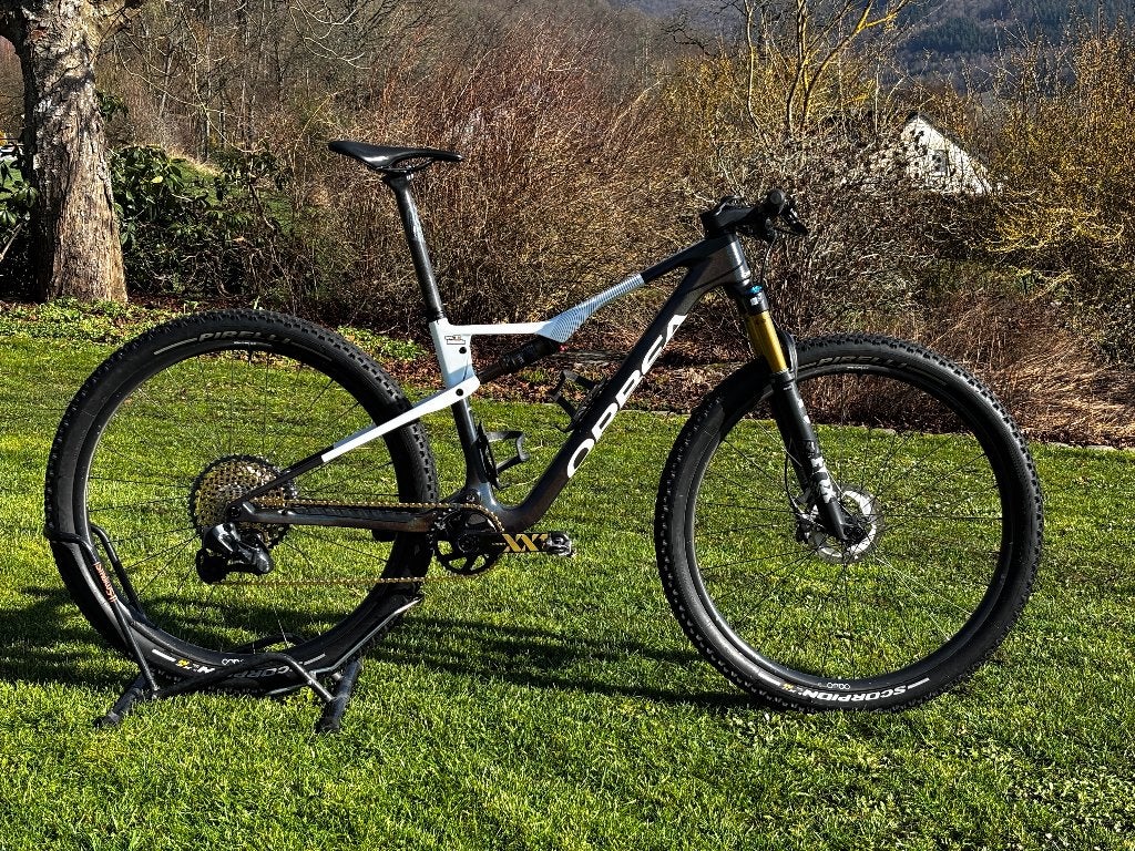 Orbea Oiz M-Team AXS 2024 (Taille M), Fietsen en Brommers, Ophalen, Zo goed als nieuw, Vering