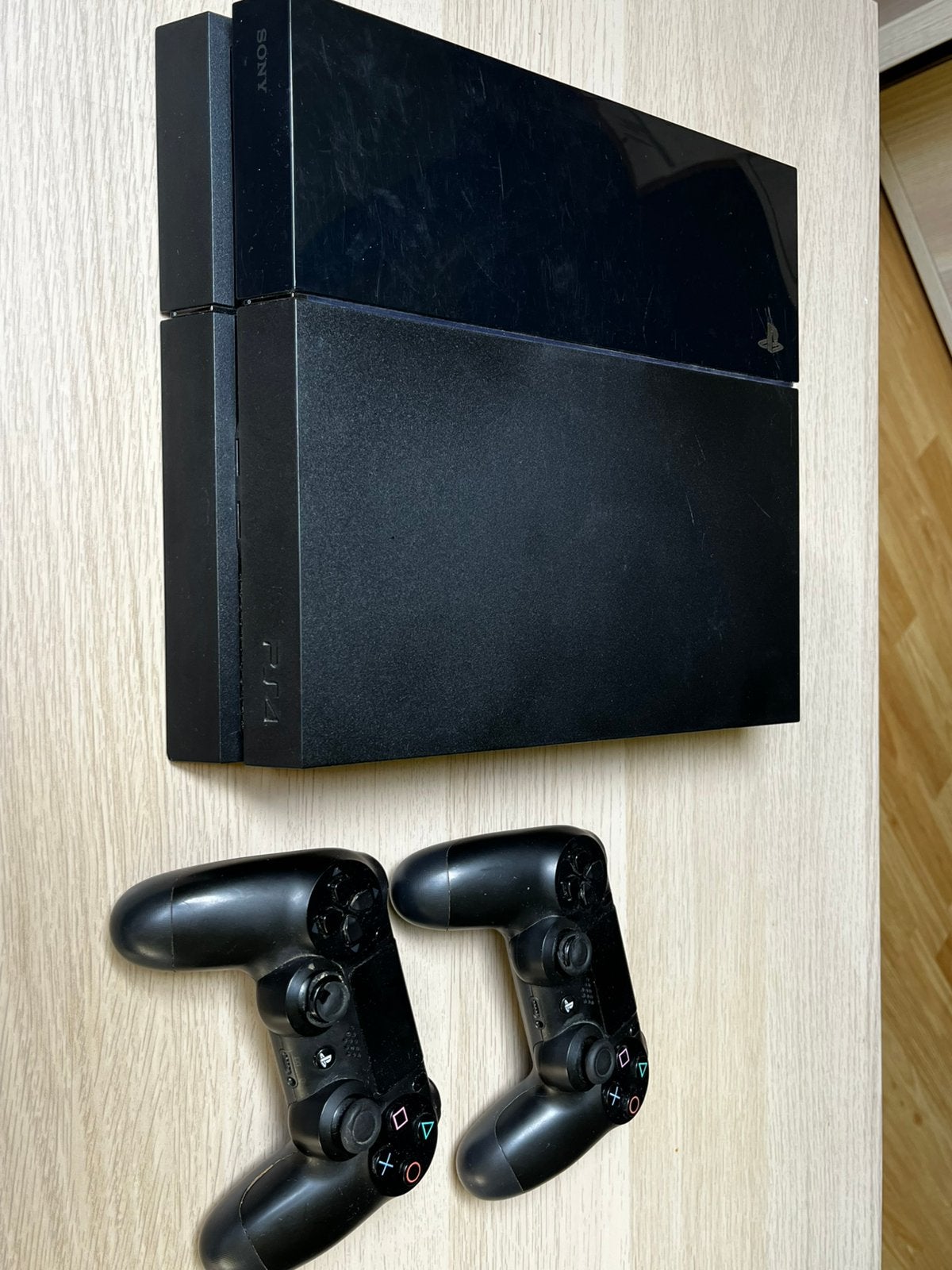 Ps4, Consoles de jeu & Jeux vidéo, Consoles de jeu | Sony PlayStation 4, Enlèvement ou Envoi, Utilisé, Avec 2 manettes, Original