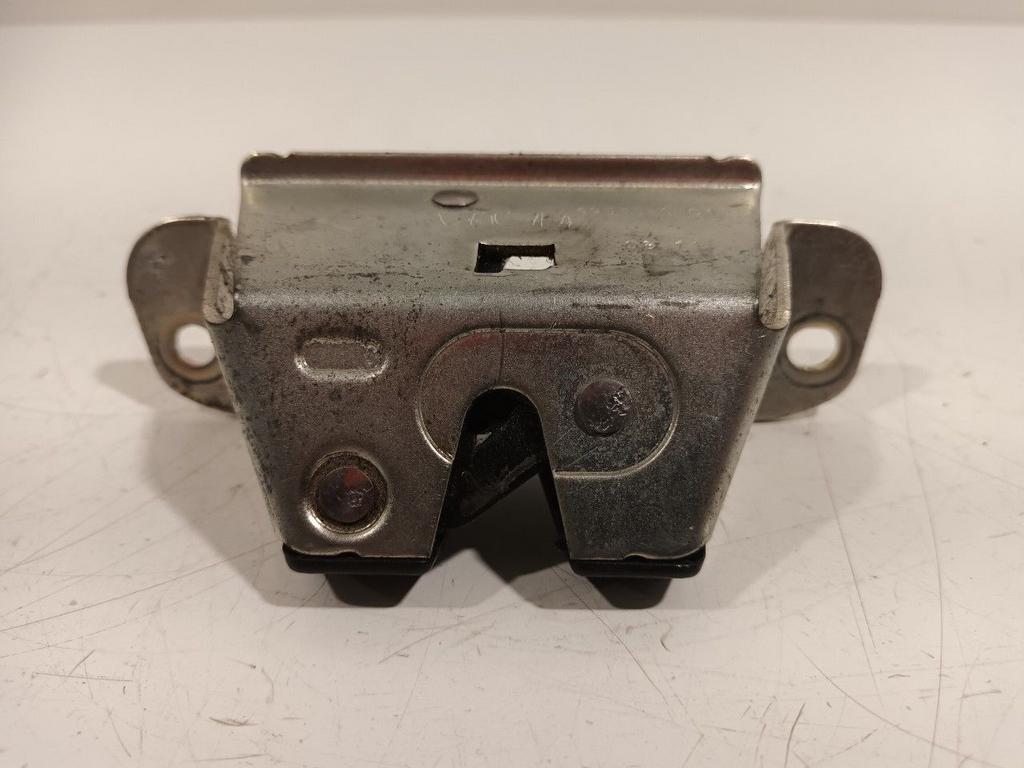 Slot mechaniek kofferdeksel achterklep Citroën C1, Onderdelen@venauto.nl, Van der Ven Autorecycling B.V., Gebruikt, Ettenseweg 76, 4706 PB Roosendaal, The Netherlands