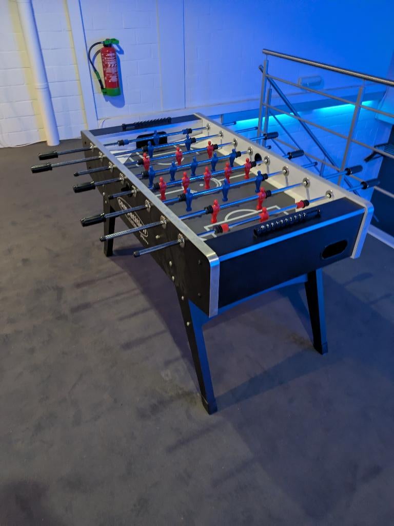 Voetbaltafel, Ophalen
