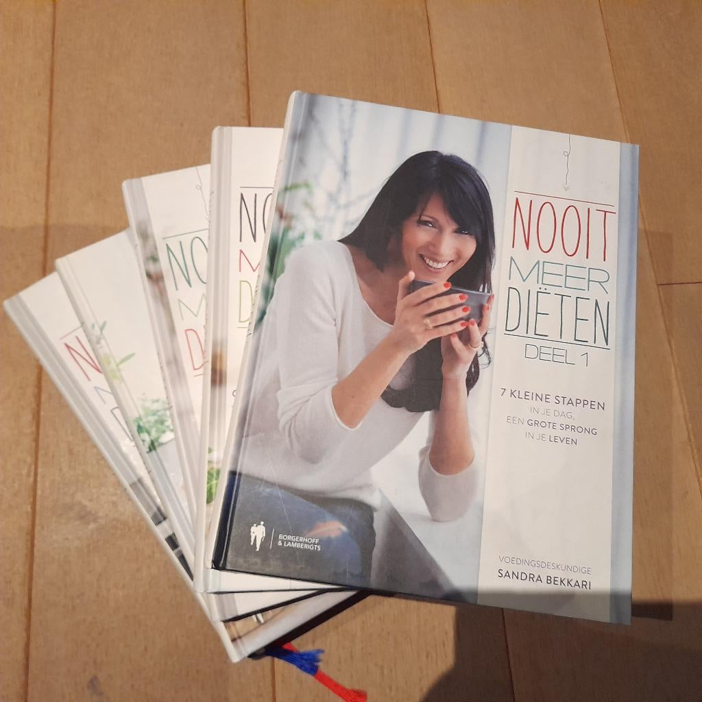 Boeken Sandra Bekkari Nooit meer diëten deel 1 t.e.m deel 5, Boeken, Ophalen, Zo goed als nieuw, Sandra Bekkari, Gezond koken