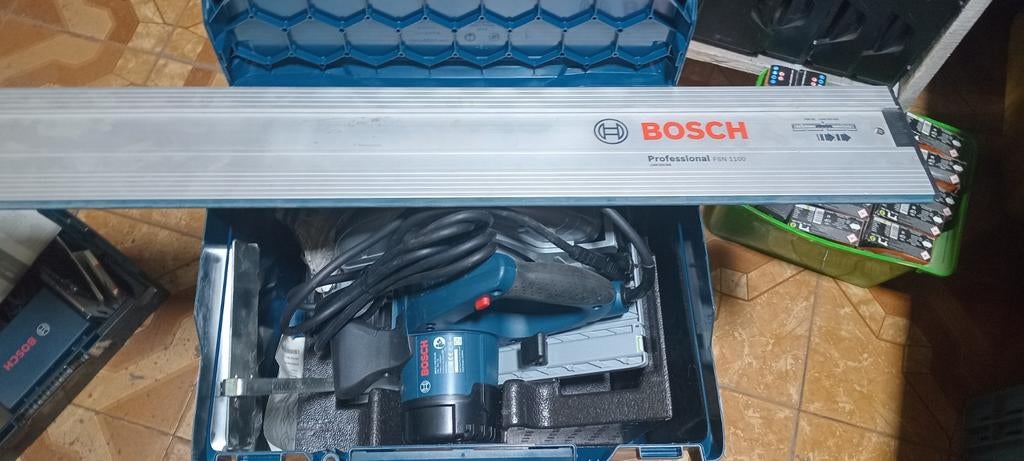 Bosch/hikoki, Bricolage & Construction, Outillage | Scies mécaniques, Enlèvement ou Envoi, Scie circulaire