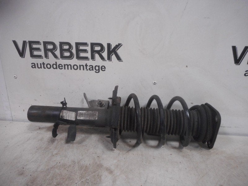 AMORTISSEUR OU ABSORBEUR DE CHOC AVANT DROIT (BV6118045TBE), Henry-Ford-Straße  1
50735  Köln, DE, Ford-Werke GmbH, Kunden@ford.com