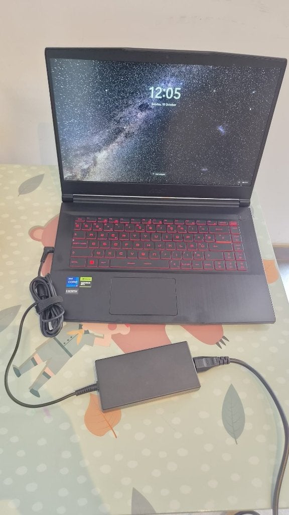 MSI Thin GF63 12UC-684BE Azerty Met lader, MSI, Intel Core i7 processor, 4 Ghz ou plus, Utilisé
