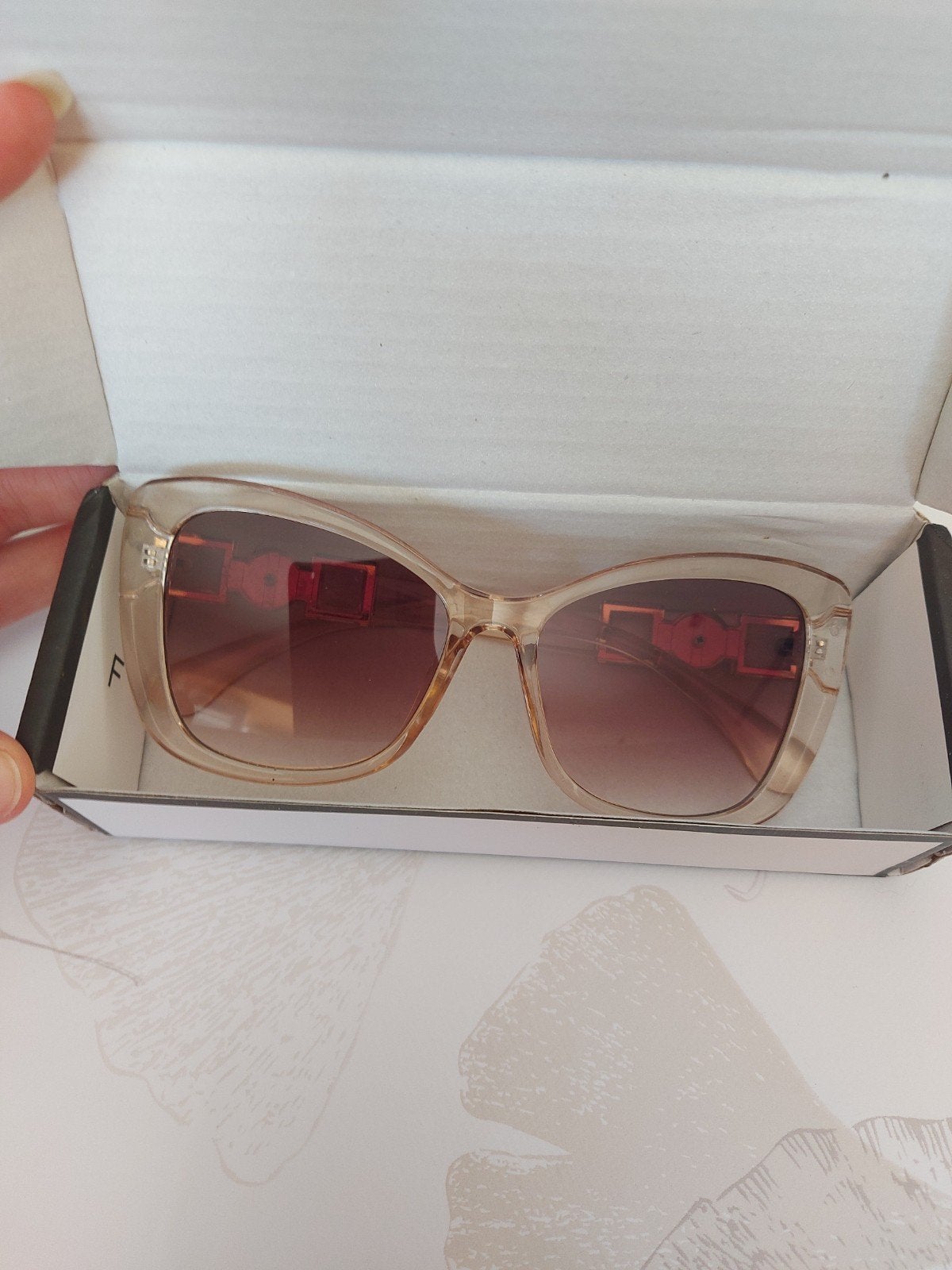 Lunettes de soleil, Enlèvement ou Envoi, Lunettes