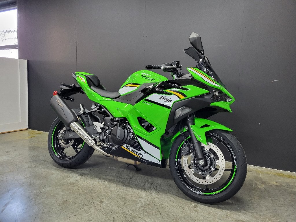 PROMO 2026 Kawasaki Ninja 500 SE Performance (4j garantie), 2 cilinders, ABS, Bedrijf, Sport