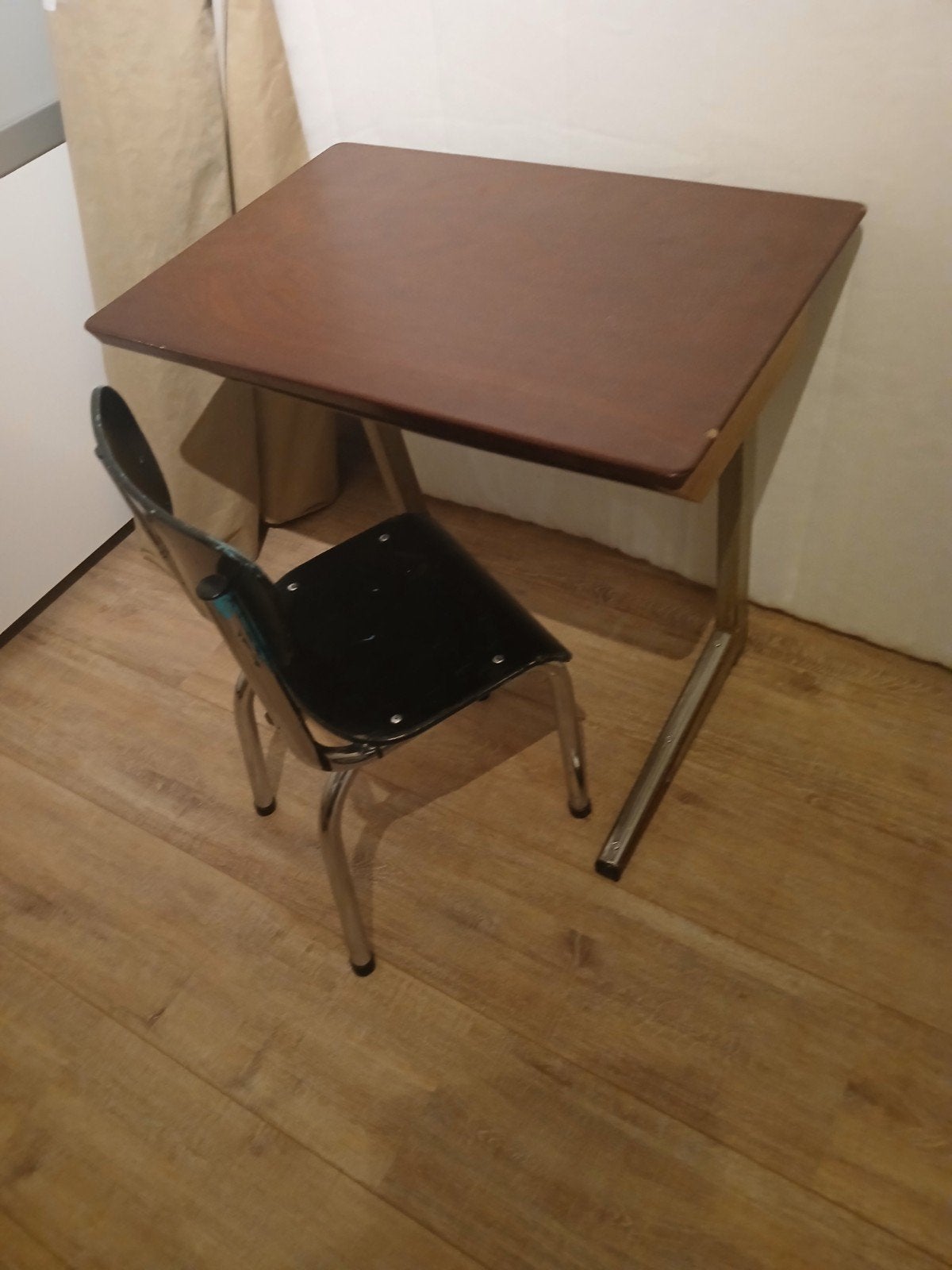 bureautje met stoeltje, Bricolage & Construction, Enlèvement