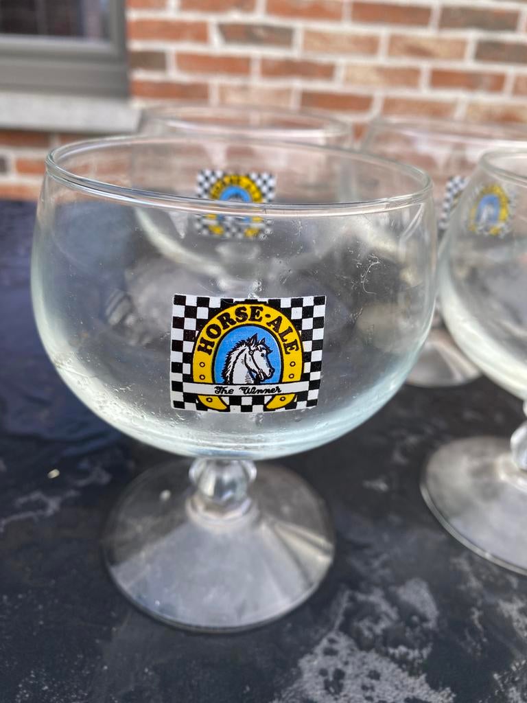 Horse Ale 4x, Ophalen, Zo goed als nieuw, Bierglas