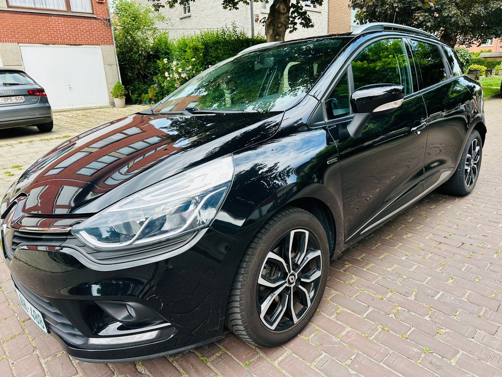 RENAULT CLIO SW 0.9TCE BENZINE 27.000KM !! AIRCO GPS 9500€, Voorwielaandrijving, 898 cc, Stof, Euro 6