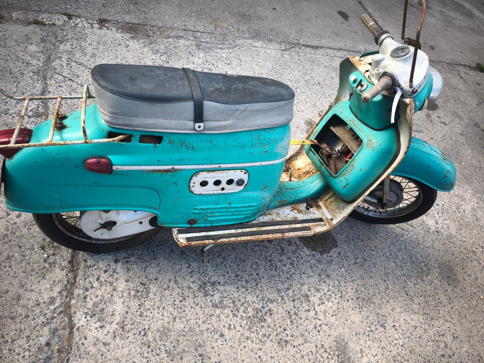 scooter Manet s100 pas de papier !!, Enlèvement