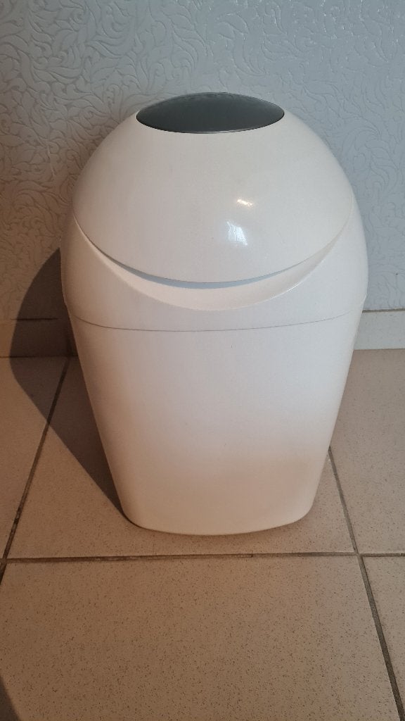 Pampervuilbak Tommee Tippee - Sangenic, Kinderen en Baby's, Badjes en Verzorging, Gebruikt, Luieremmer, Sangenic, Ophalen