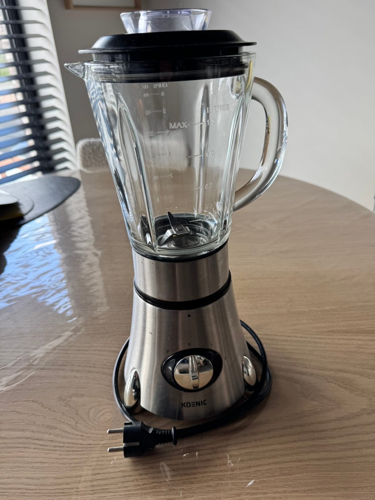 Blender Koenic mixer, Résiste au lave-vaisselle, Enlèvement, Utilisé, 1 à 2 litres