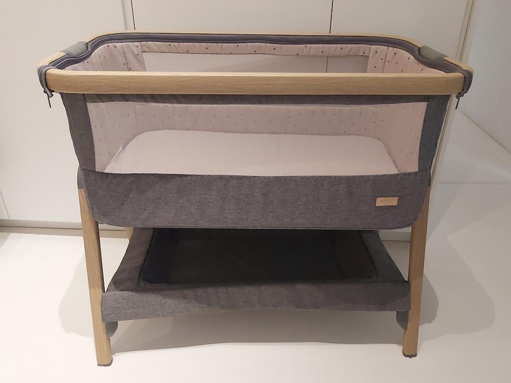 Co-sleeper Tutti Bambini Cozee met AEROSLEEP benodigdheden, Kinderen en Baby's, Ophalen, Gebruikt, Overige typen