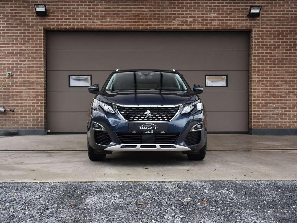 Peugeot 5008 1.5 HDI ALLURE / CARPLAY / LED / GPS / CAM / D, Auto's, USB, Zwart, 4 cilinders, https://public.car-pass.be/vhr/a50f6561-c263-4962-bc6e-7a619c3206cb