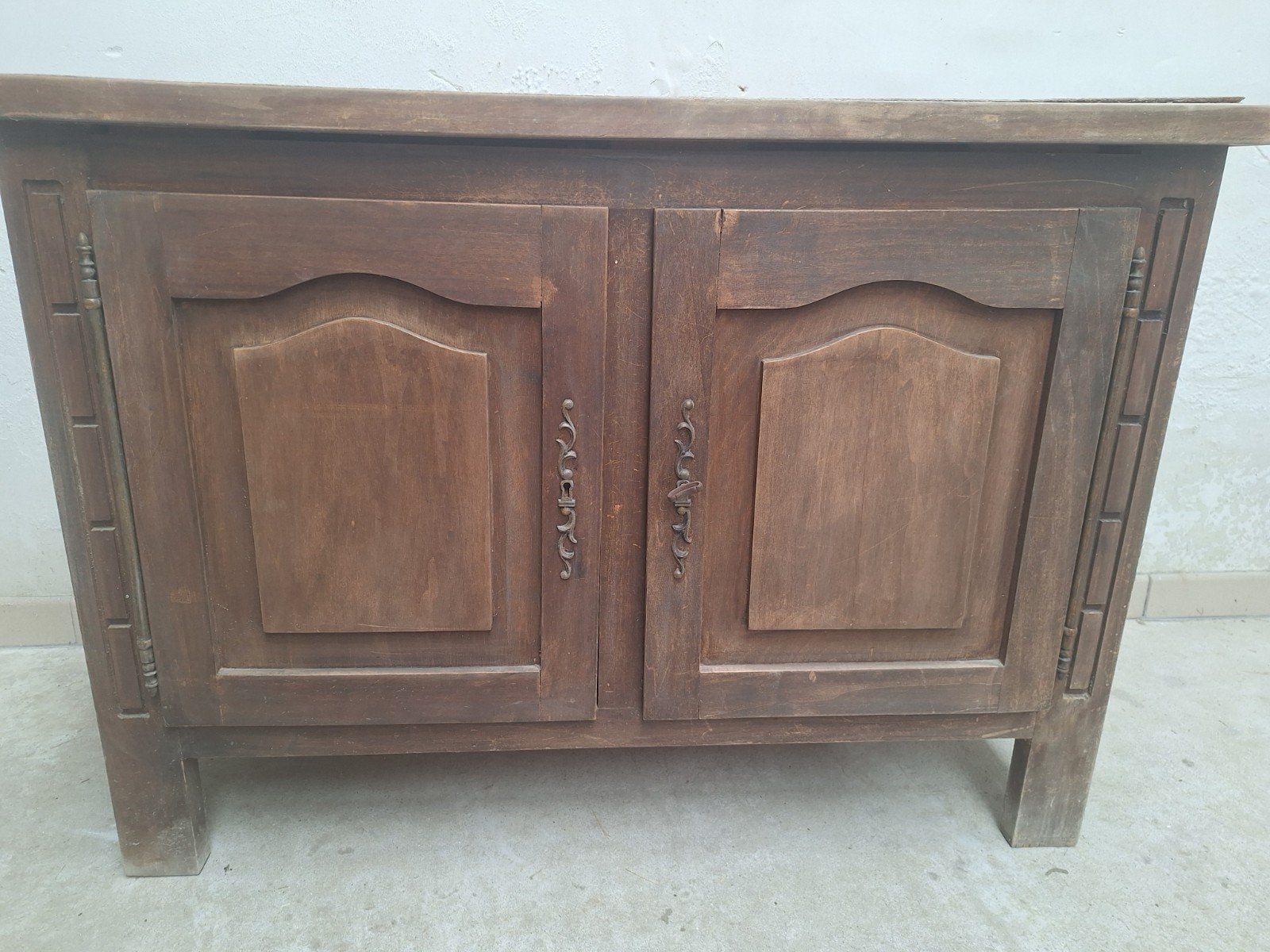 houten dressoir of buffetkastje, Enlèvement