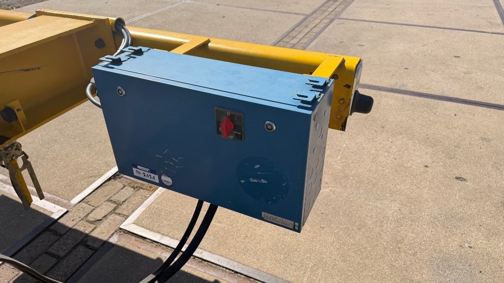 Rolbrug 9.400 mm / 2 ton / 1990 / Demag., Doe-het-zelf en Bouw, Ophalen, Gebruikt, Elektrisch