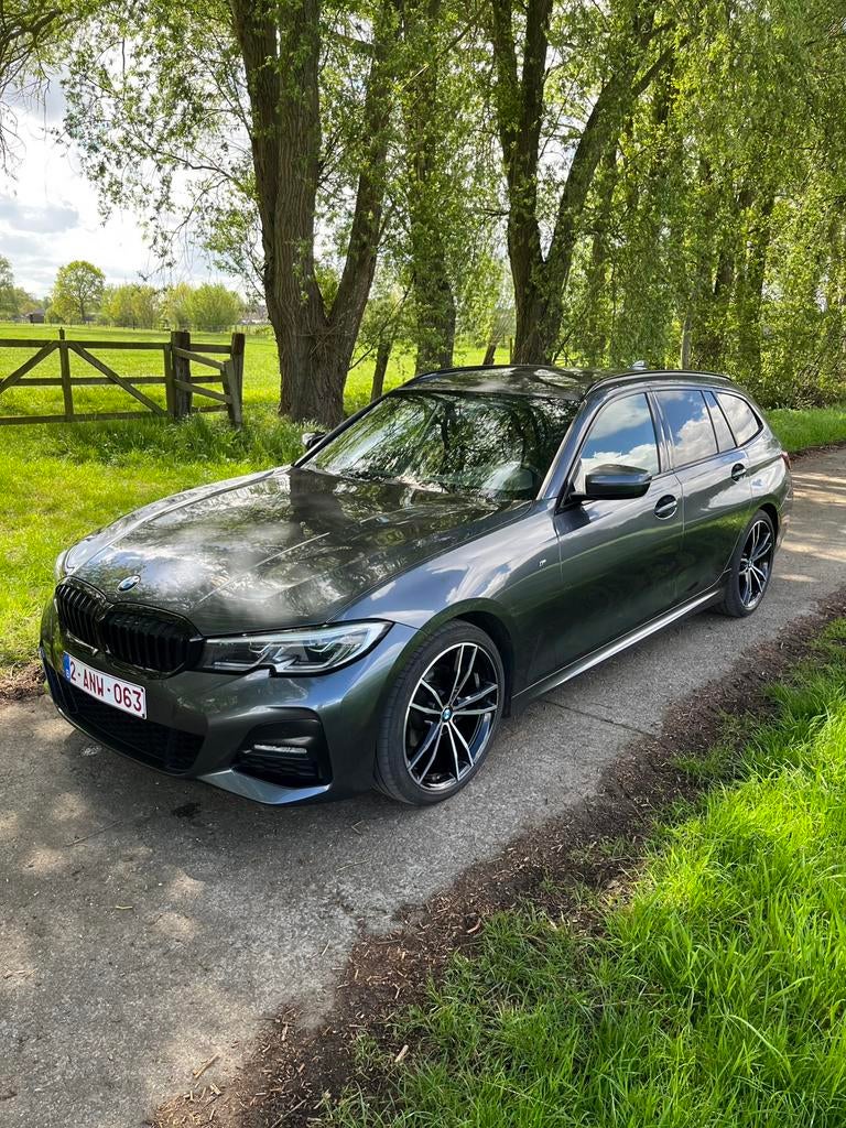 BMW 318i M pakket, Autos, BMW, Particulier, Série 3, Apple Carplay, Essence, Euro 6, Break, 5 portes, Automatique, Alcantara, Enlèvement ou Envoi