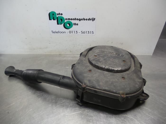Boîtier filtre à air d'un Fiat Punto (Punto 99-), -, 3 mois de garantie, Utilisé, Fiat