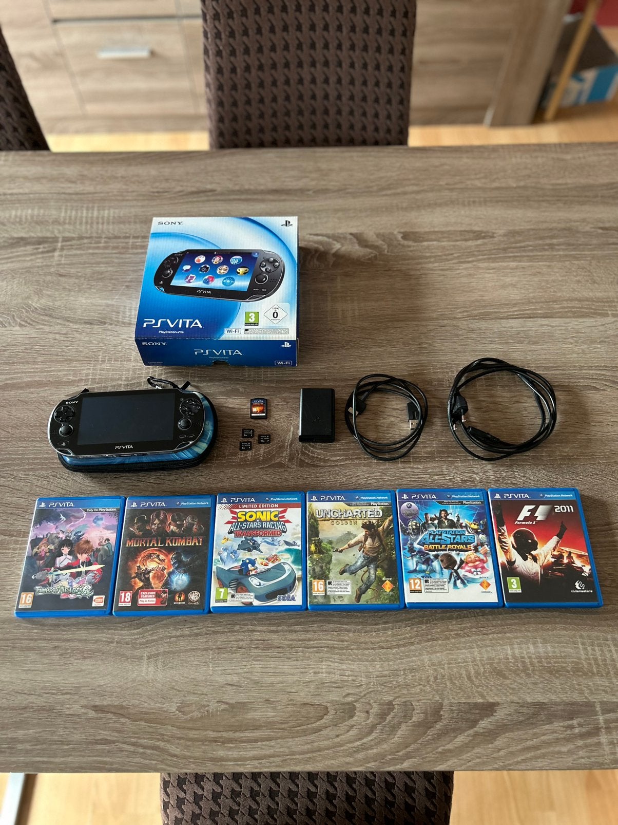 Playstation Vita lot, Games en Spelcomputers, Ophalen of Verzenden, Gebruikt