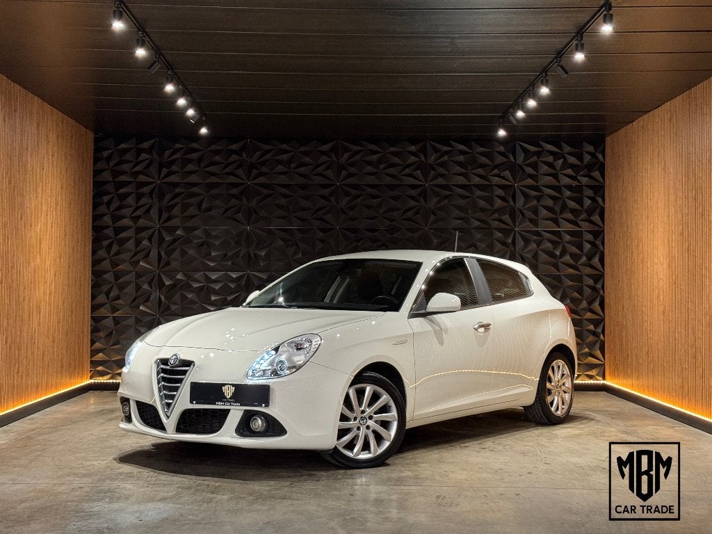 ✅Alfa Romeo Giulietta 1.4 TB MultiAir GARANTIE Airco PSensor, Autos, Alfa Romeo, Achat, Entreprise, Boîte manuelle, Entretenue par le concessionnaire