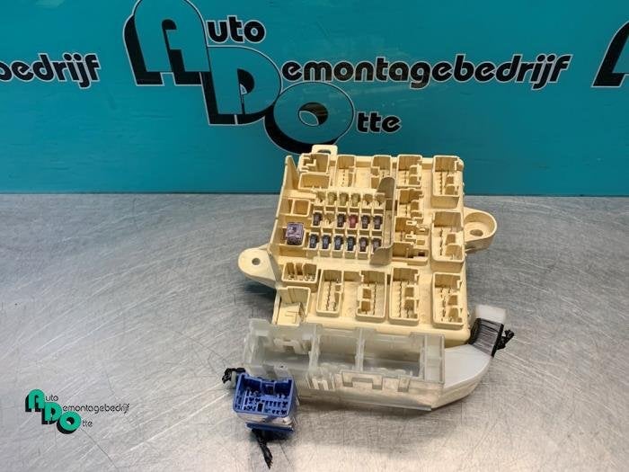 Zekeringkast van een Lexus IS 200 (IS 200 99-), Gebruikt, -, -, -