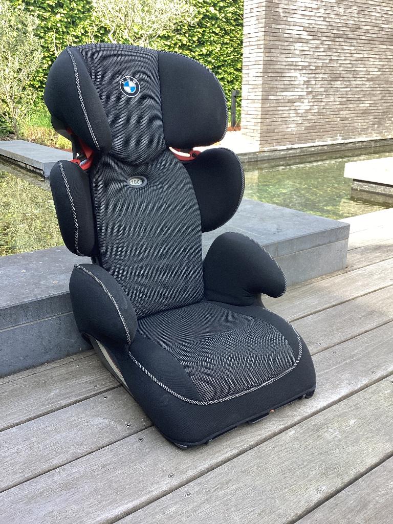 BMW  kinder meegroeizetel, Autogordel, 15 t/m 36 kg, Verstelbare rugleuning, Zo goed als nieuw