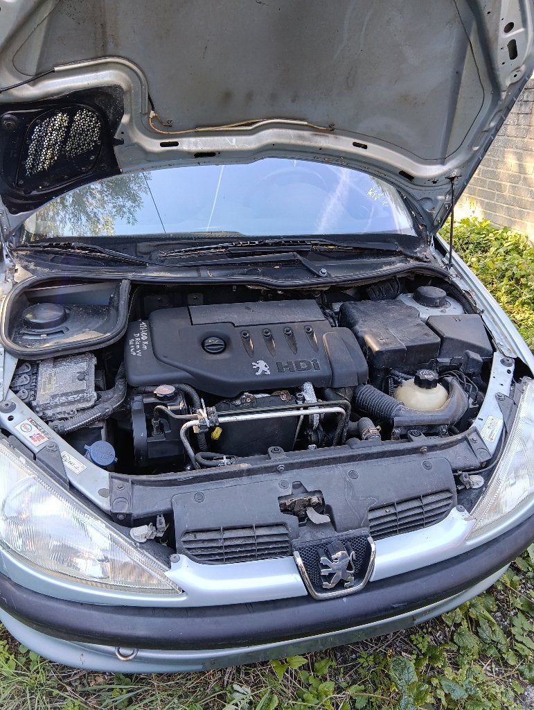 Peugeot 206 1.4 HDi train arrière HS, Auto's, Voorwielaandrijving, Stof, 4 cilinders, Blauw