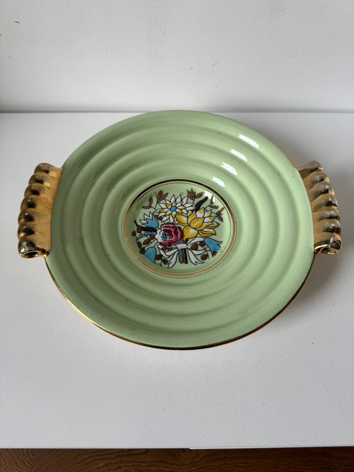 Plat  vintage art déco Boch Bouquet, Enlèvement ou Envoi