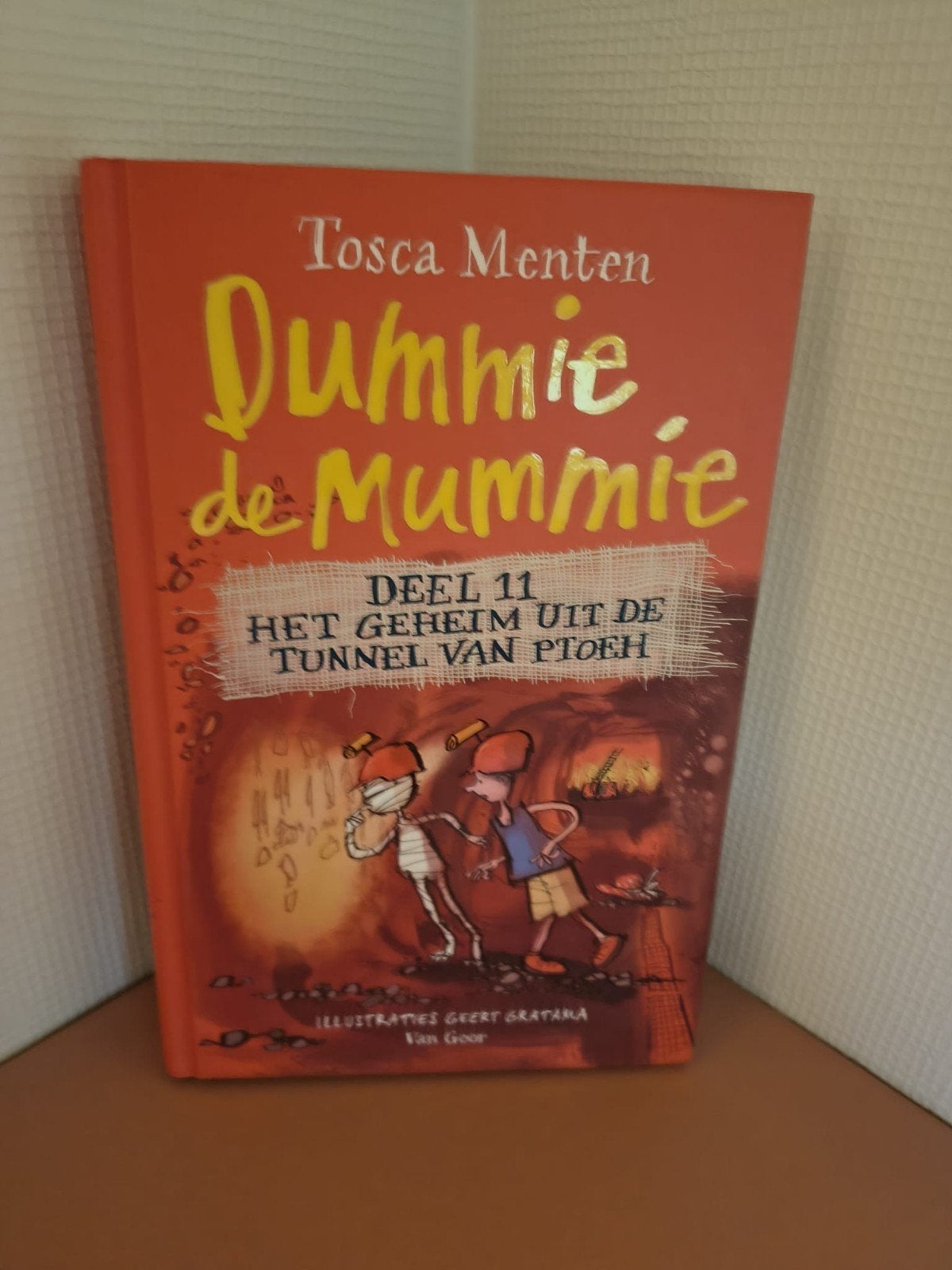 Tosca Menten - Het geheim uit de tunnel van Ptoeh, Enlèvement, Tosca Menten