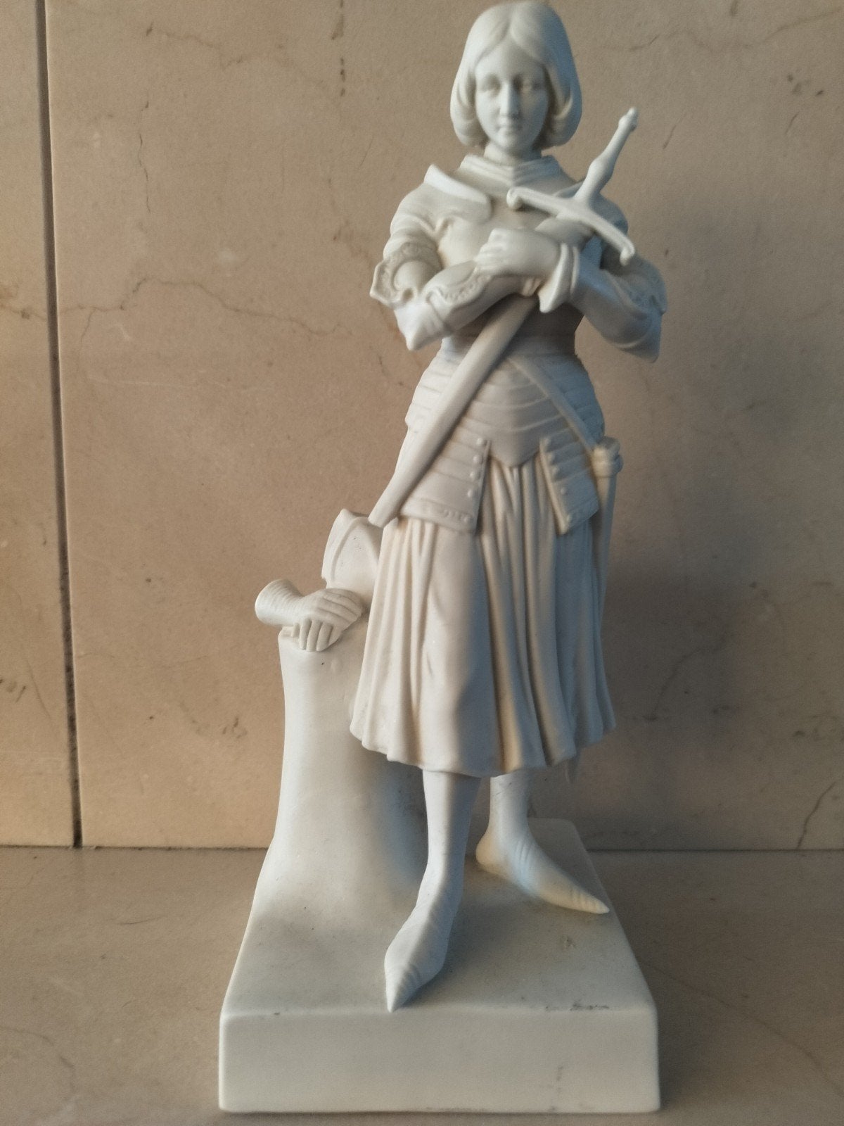 Titel: Beeld Jeanne d'Arc (Johanna van Orléans) – 32 cm – ui, Ophalen of Verzenden, Beeld