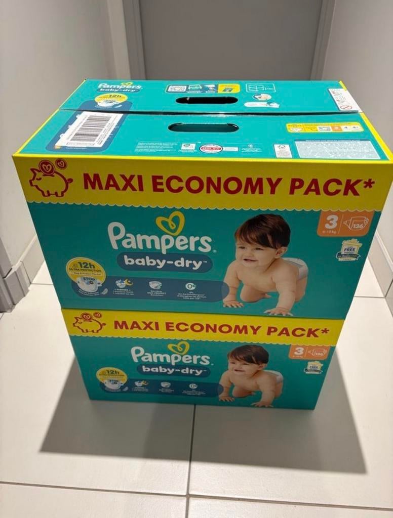 Couches Pampers Taille 3/4/5/7, Enfants & Bébés, Enlèvement